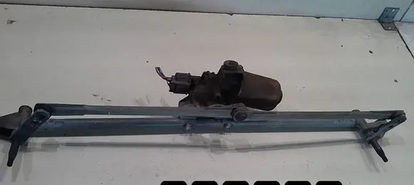 Land Rover Discovery 3 - LR3 Front wiper linkage and motor