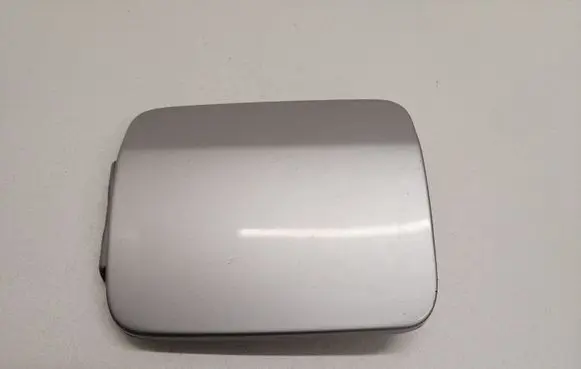 Mitsubishi Pajero Fuel tank cap