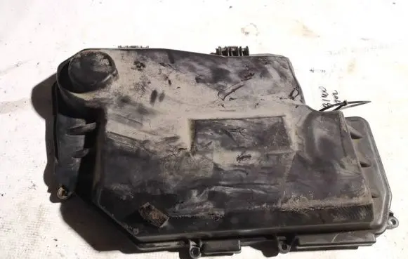 Audi A6 S6 C6 4F Fuse box cover 4f1907613