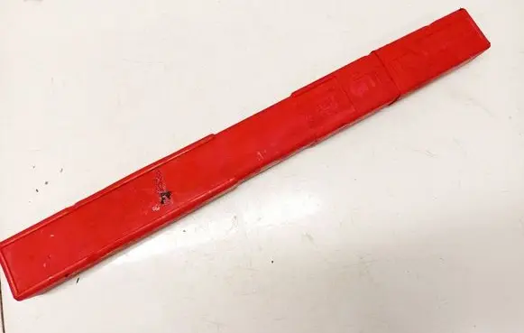 Volkswagen PASSAT B6 Emergency warning sign 7L0860251