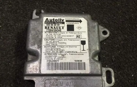 Renault Scenic I Airbag control unit/module 7700418434e 550569000