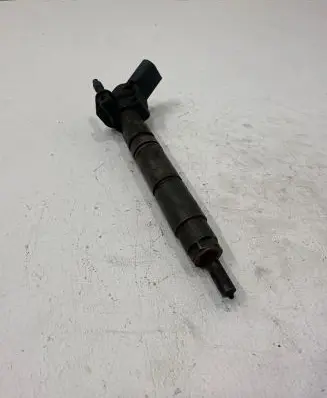 Chrysler 300 - 300C Fuel injector 0445115027