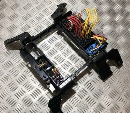 Renault Espace III Fuse box set 00145384 947732