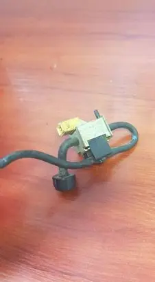 Mercedes-Benz ML W163 Vacuum valve 52793101