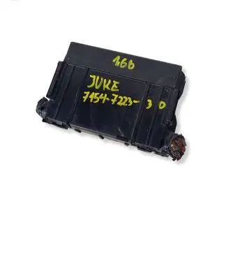 Nissan Juke I F15 Fuse box set 7154722330