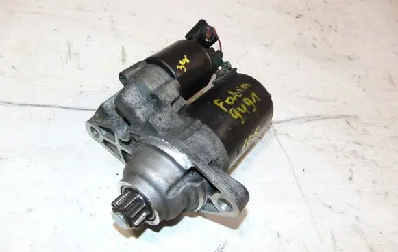 Skoda Fabia Mk1 (6Y) Starter motor 02T911023G 0001120400 0001120401