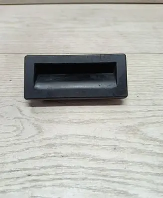 Skoda Octavia Mk3 (5E) Tailgate opening switch 