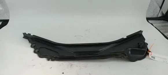 BMW 4 F32 F33 Other engine bay part 15677210