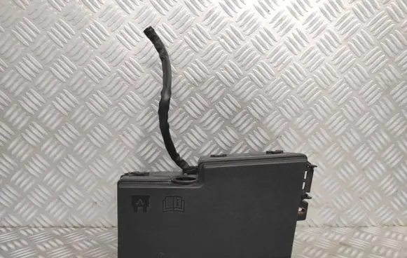 Ford Focus Fuse box set 3M5T14A067BC 518804109 0870208