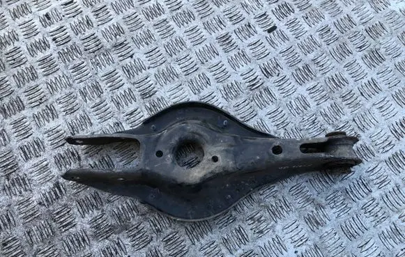 BMW 2 F22 F23 Rear upper control arm/wishbone 6867540