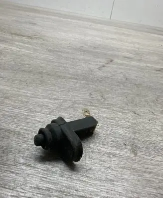 Audi 80 90 S2 B4 Front door sensor 893947561B