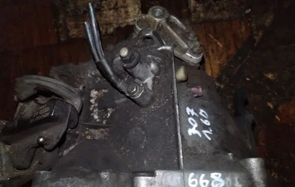 Peugeot 307 Manual 5 speed gearbox 309613