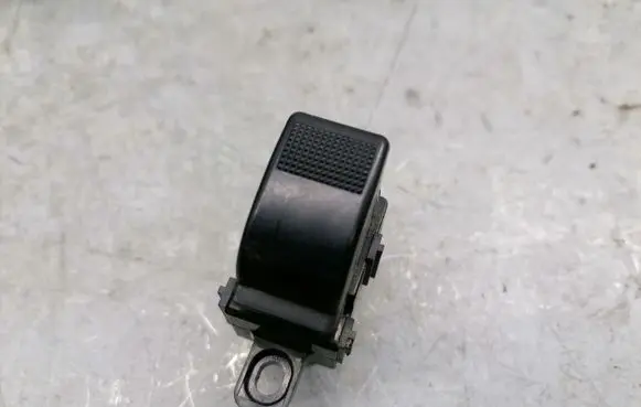 Mazda 6 Electric window control switch
