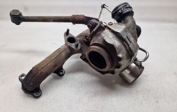 Volkswagen Golf V Turbo 03G253014 BV39A6072 710027198