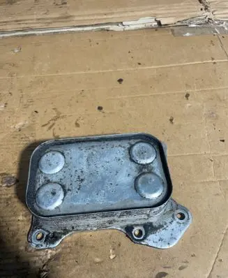 Engine oil radiator