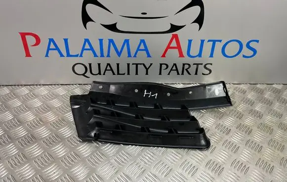 Renault Espace - Grand espace IV Front bumper upper radiator grill G000173881