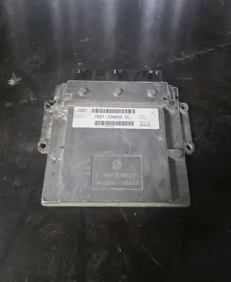 Ford Focus C-MAX Engine control unit/module 7M5112A650XC