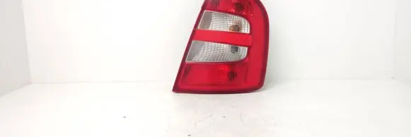 Skoda Fabia Mk1 (6Y) Rear/tail lights 6Y6945096B XU3X13404AB 6Y6945122