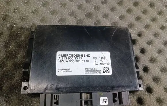 Mercedes-Benz E W213 Gearbox control unit/module A2139003317 A0009016202