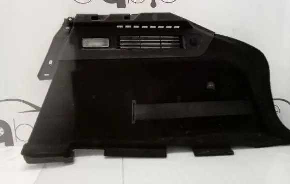 Maserati Levante Trunk/boot lower side trim panel 06700983800 670040381