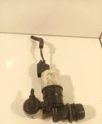 Ford C-MAX II Windscreen/windshield washer pump Bk2117k624ba Av6117k524aa E23vb