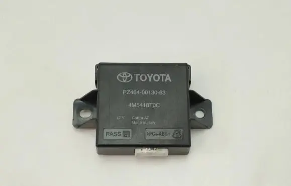 Toyota Avensis T270 Alarm control unit/module PZ4640013063 4M5418T0C