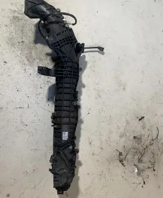 BMW 5 F10 F11 Intake manifold 7811909