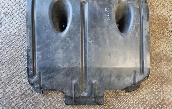 Ford Focus Rear bumper underbody cover/under tray BM51A11782AB
