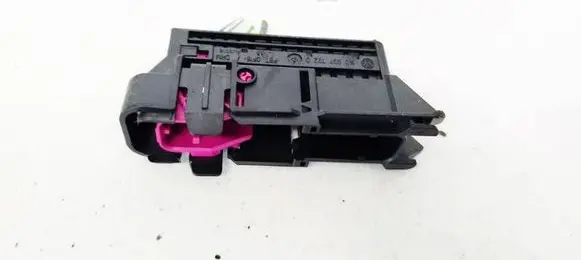 Skoda Superb B6 (3T) Sensor 1K0937722D