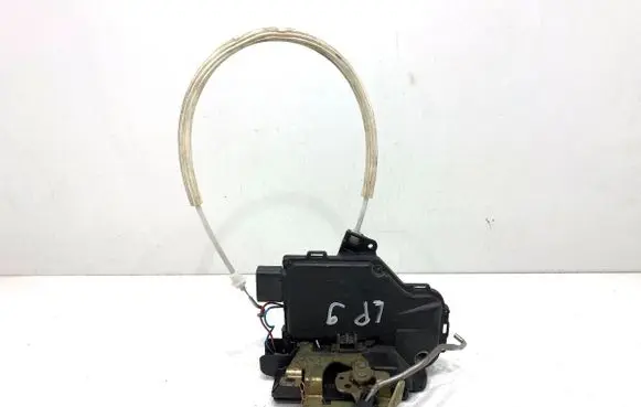 Audi A6 S6 C5 4B Front door lock