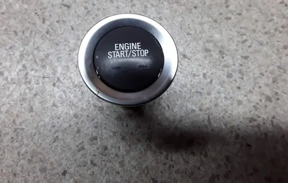 Chevrolet Malibu Engine start stop button switch 23132462