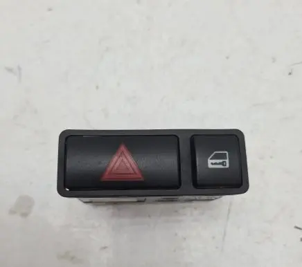 BMW 3 E46 Hazard light switch 61318368920