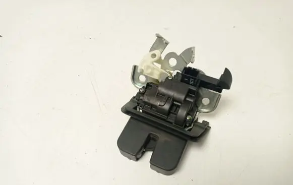 Audi A6 S6 C7 4G Loading door lock 4G9827520