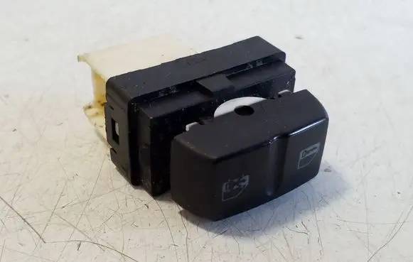 Chevrolet Captiva Central locking switch button 2E31