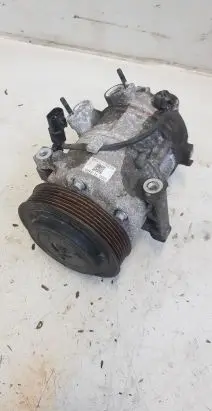 Hyundai Tucson TL Air conditioning (A/C) compressor (pump) 97701D7000