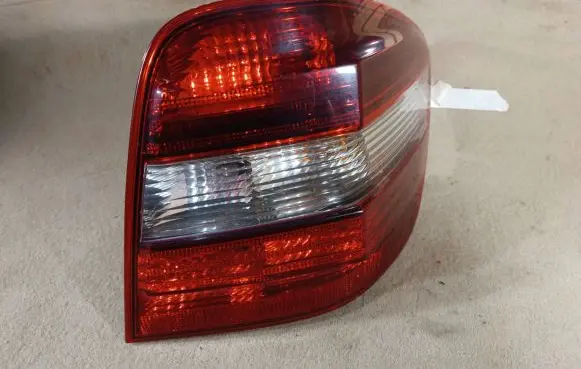 Mercedes-Benz ML W164 Rear/tail lights A1648203864