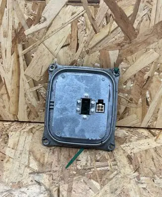 BMW X3 E83 Xenon control unit/module 1307329153 10EEG060110