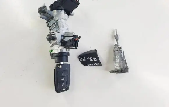 Volkswagen Taigo Ignition lock 6RA953511 1013854000