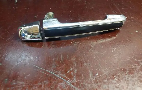 Hyundai Sonata Front door exterior handle