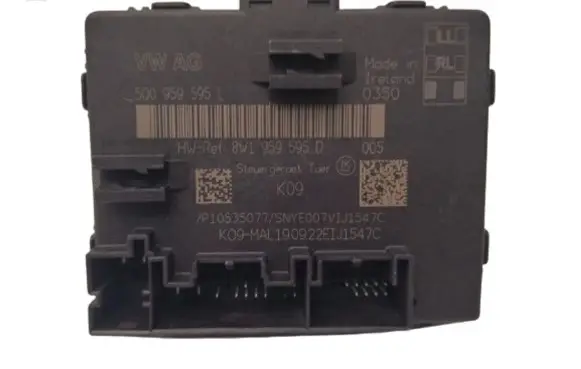 Audi Q2 - Door control unit/module 5Q0959595L