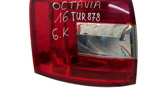 Skoda Octavia Mk3 (5E) Rear/tail lights 5E9945095 5E9945111