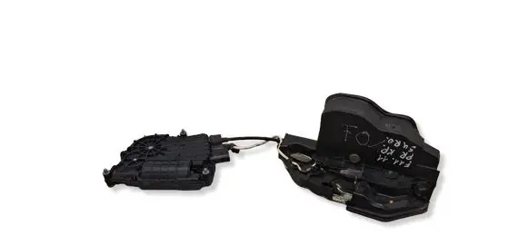 BMW 5 F10 F11 Front door lock 7185689