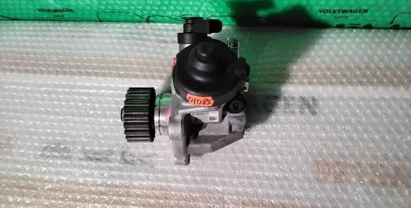 Fuel injection high pressure pump