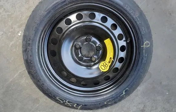 Lancia Thema R18 spare wheel 
