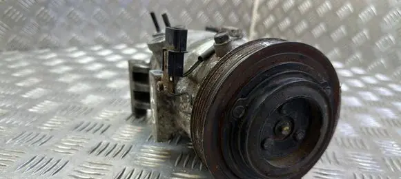 KIA Sportage Air conditioning (A/C) compressor (pump) F500DX9EA04