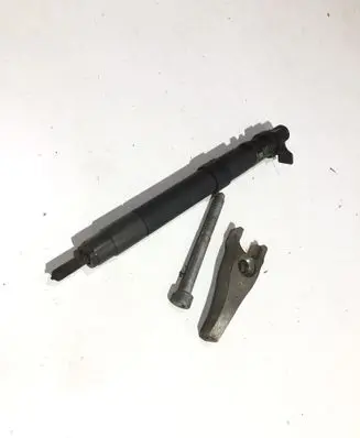 Fuel injector
