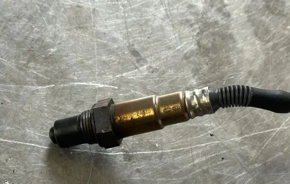 Hyundai Santa Fe Lambda probe sensor 393502A410
