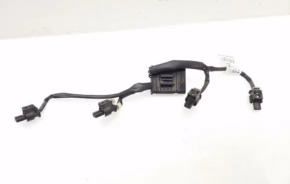 Mercedes-Benz C W204 Fuel injector wires A2711504733