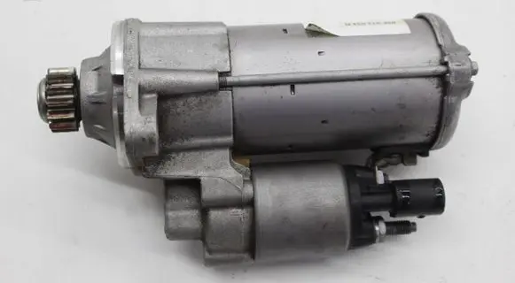 Audi Q3 8U Starter motor 02E911024B