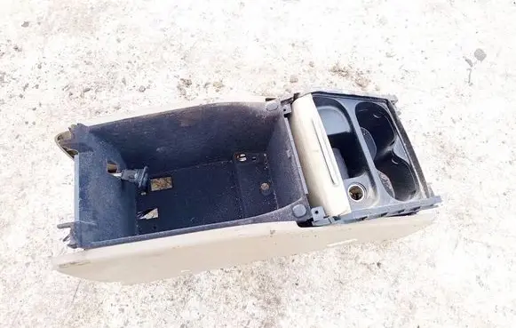Volvo XC70 Cup holder jc390227